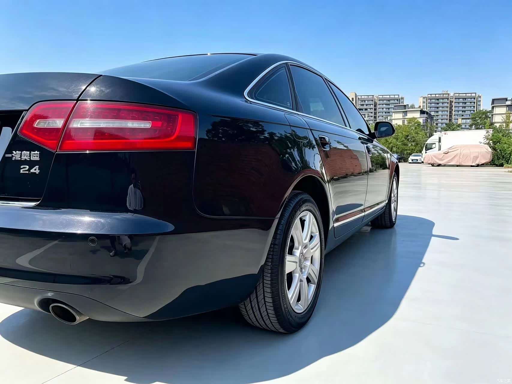 Audi A6L, 2010 8