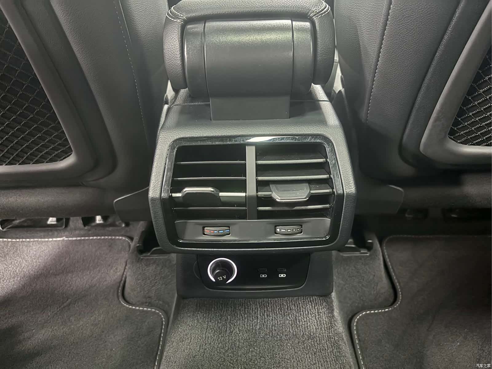 Audi Q3, 2022 22