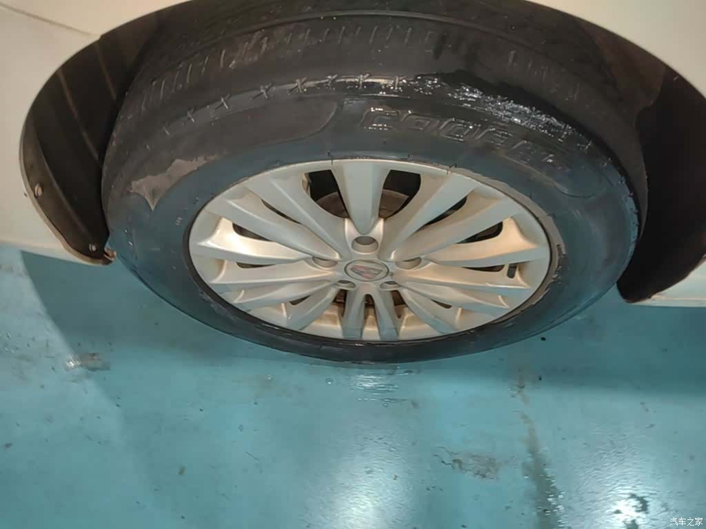 Roewe Ei5, 2021 23