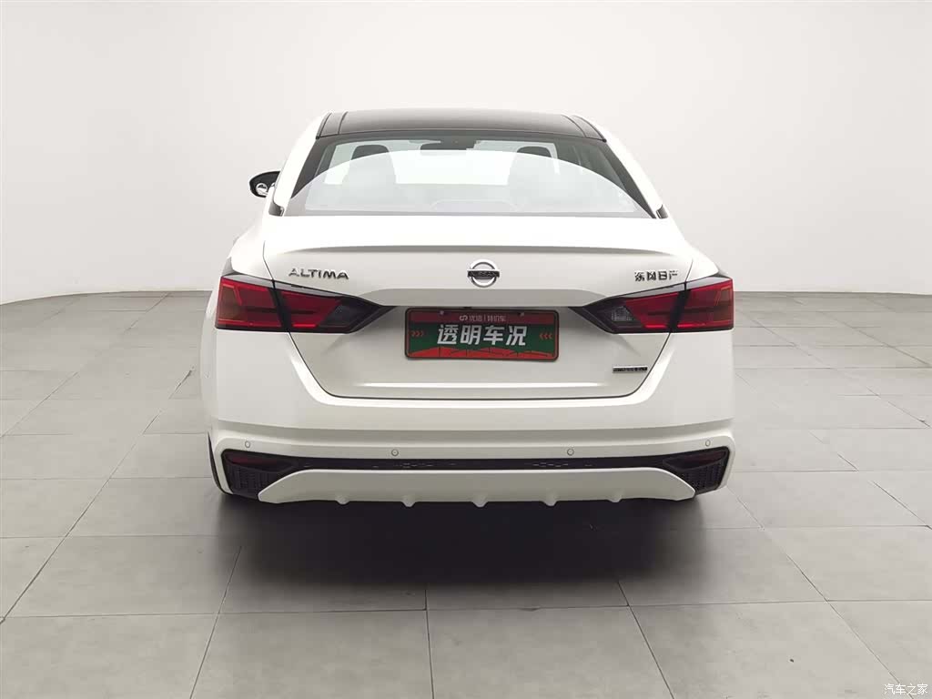 Nissan Teana, 2022 4