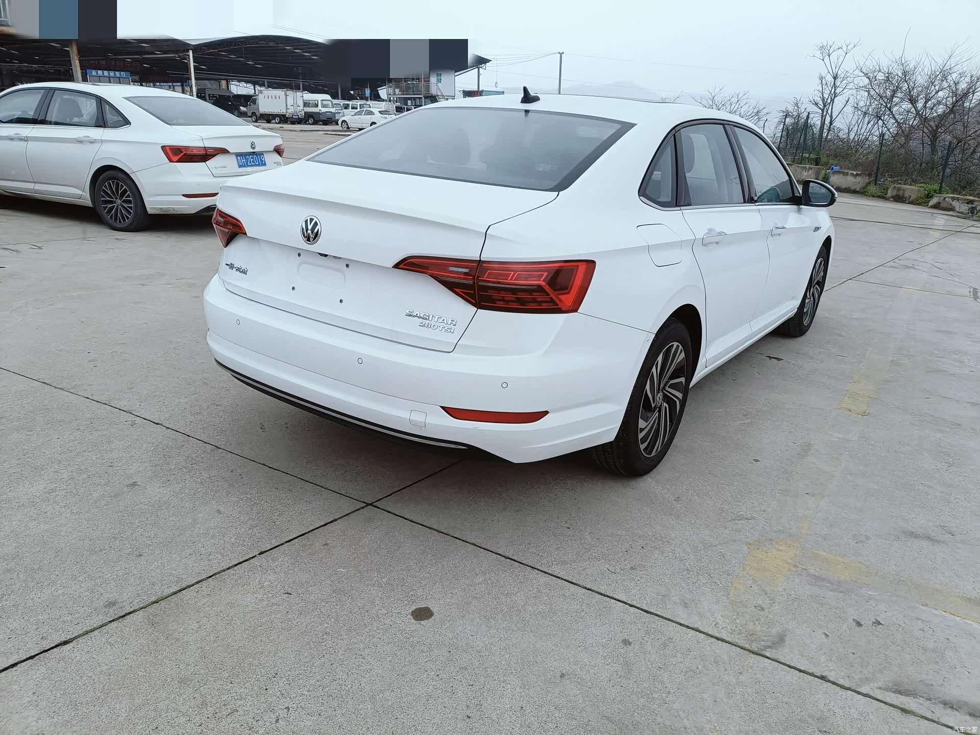 Volkswagen Sagitar, 2021 11