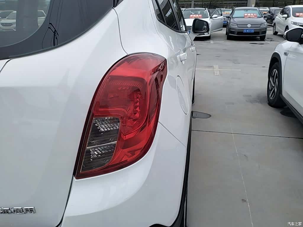 Buick Encore, 2016 8