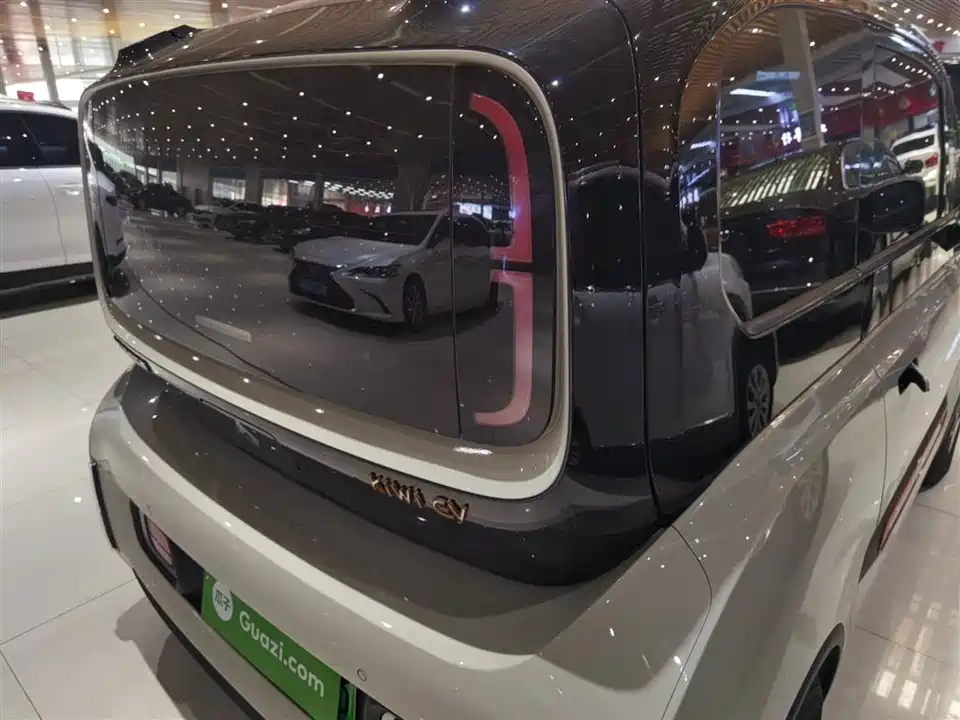 Baoding KiWi EV