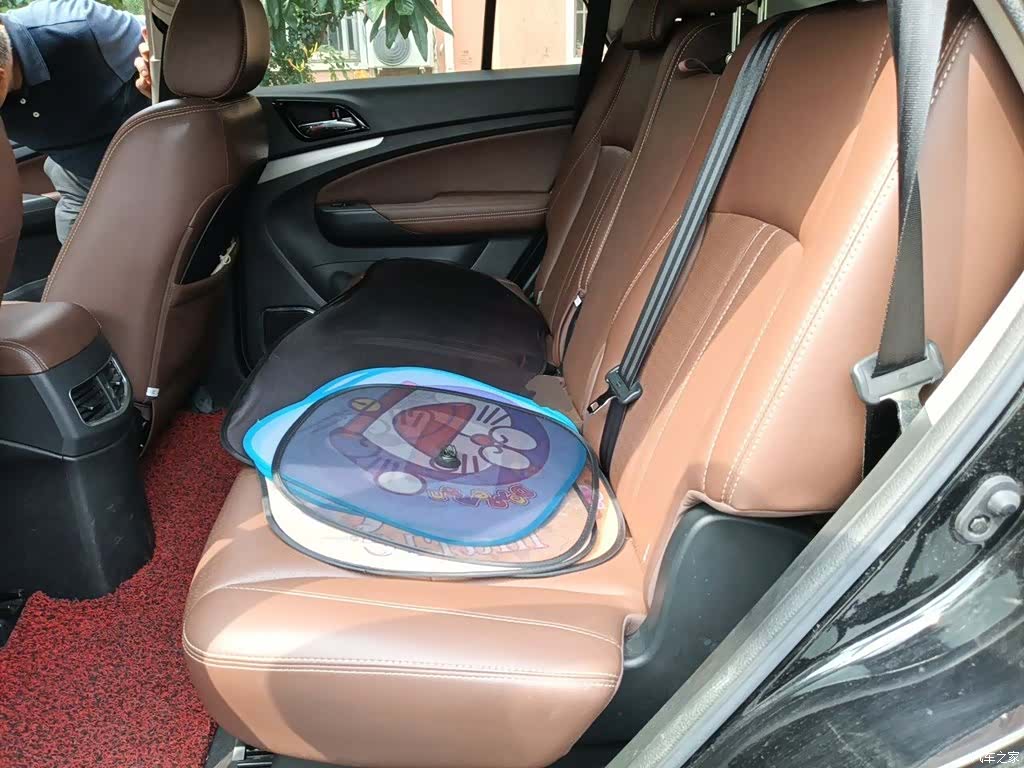 BYD S7, 2015 15