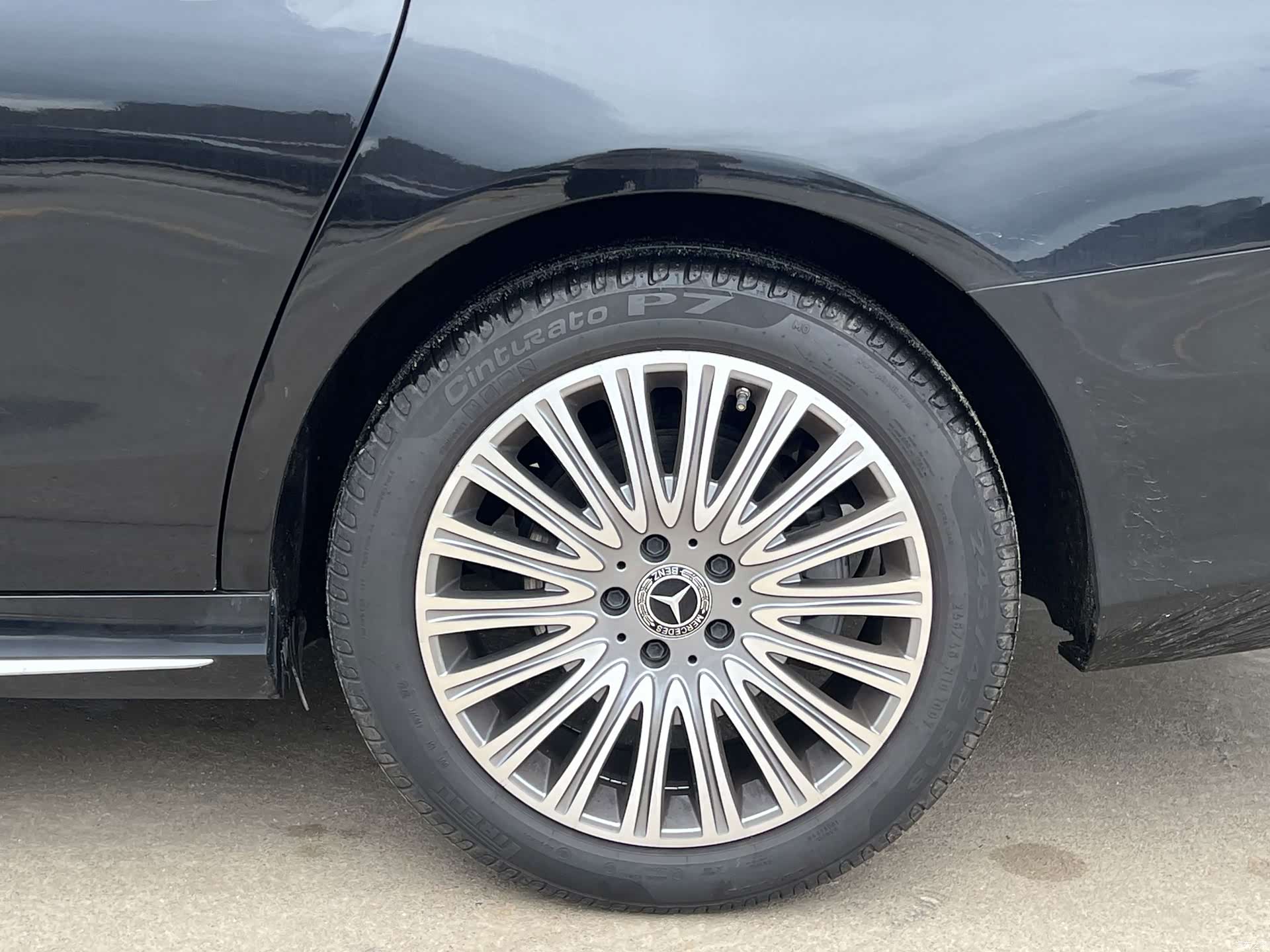 Mercedes-Benz E-Class, 2021 10