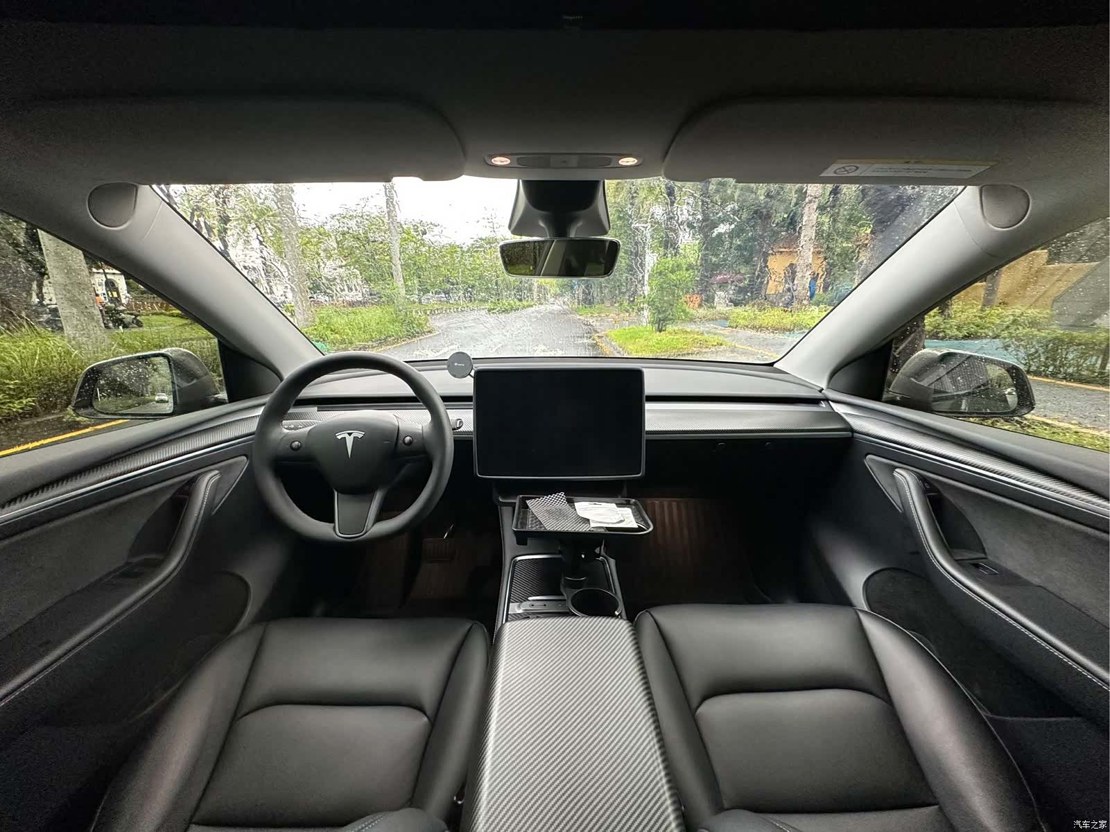 Tesla Model Y, 2022 10