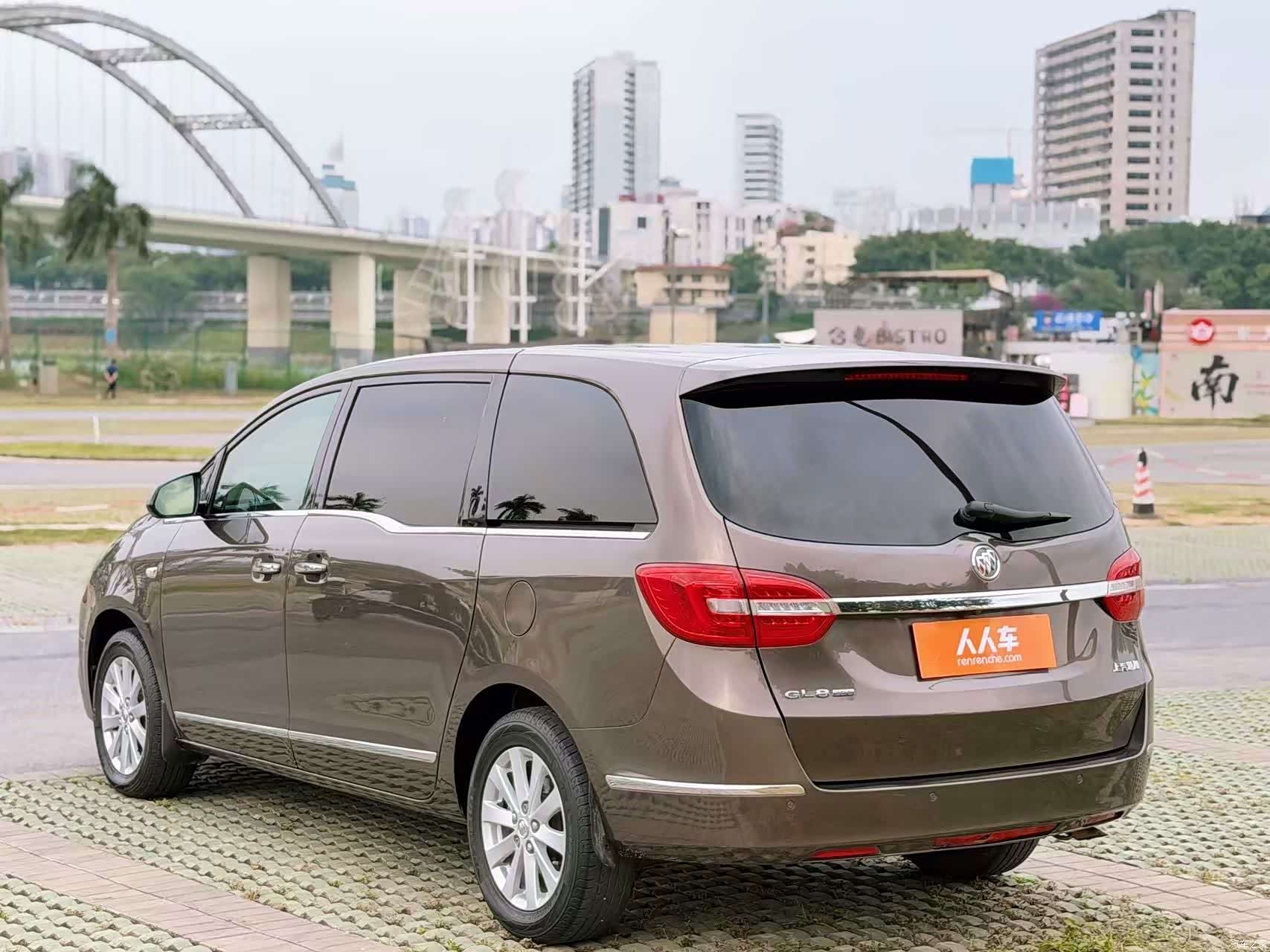 Buick GL8, 2018 4