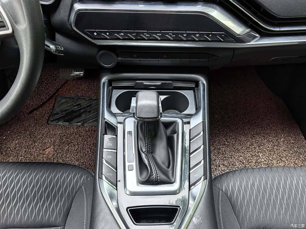 Zotye T500, 2018 10