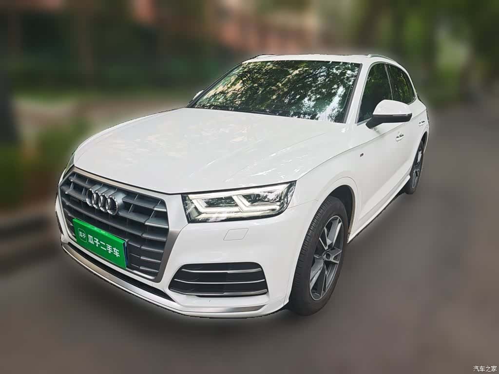 Audi Q5L, 2020 1