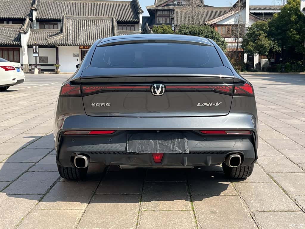 Changan UNI-V, 2022 4