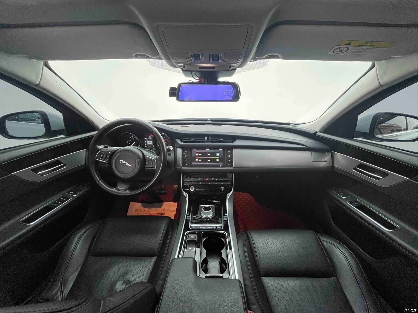 Jaguar XF, 2016 7