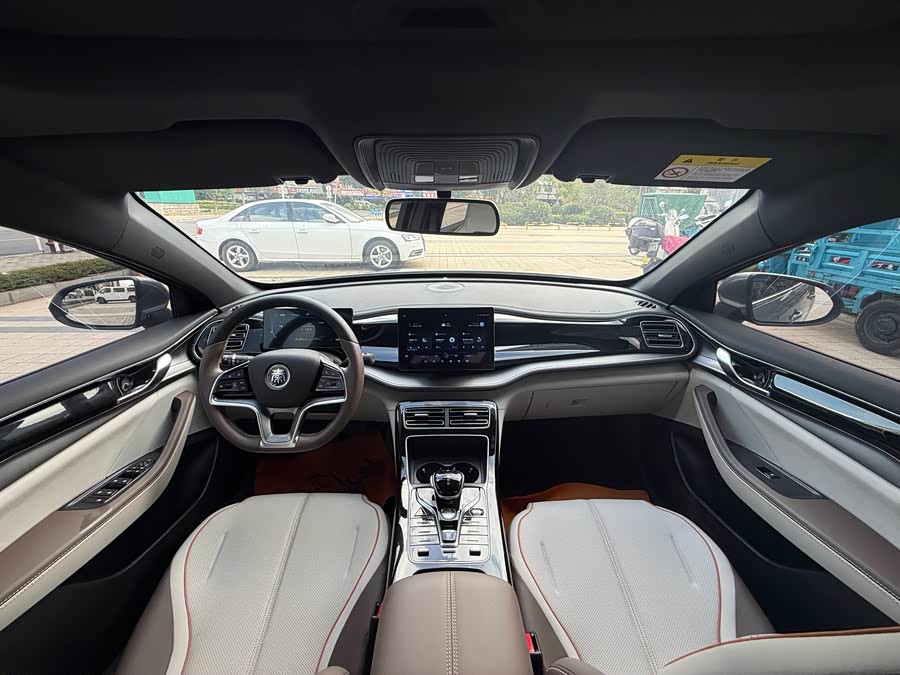 BYD Qin PLUS 2024, фото 6