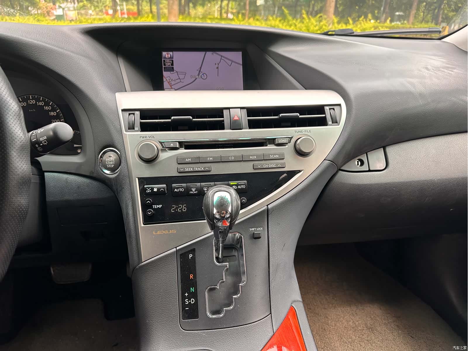 Lexus RX, 2011 13