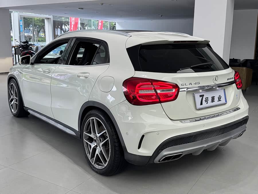 Mercedes-Benz GLA AMG 2015, фото 6