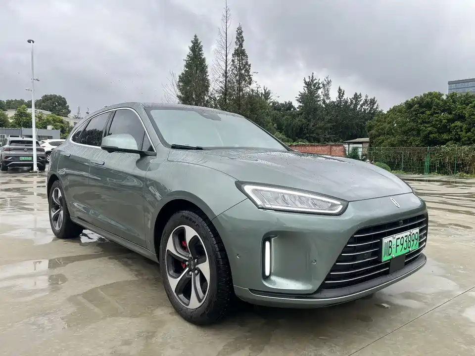 AITO Ask the world M5