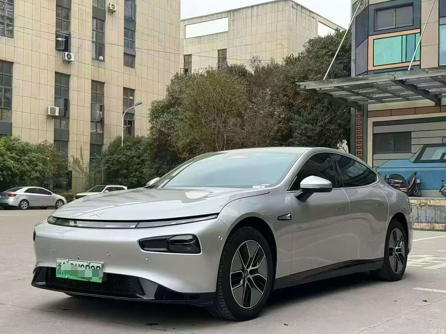 Xpeng P7, 2023 1