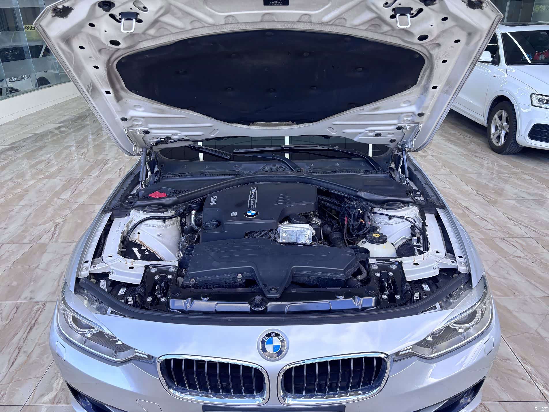 BMW 3 Series, 2012 18