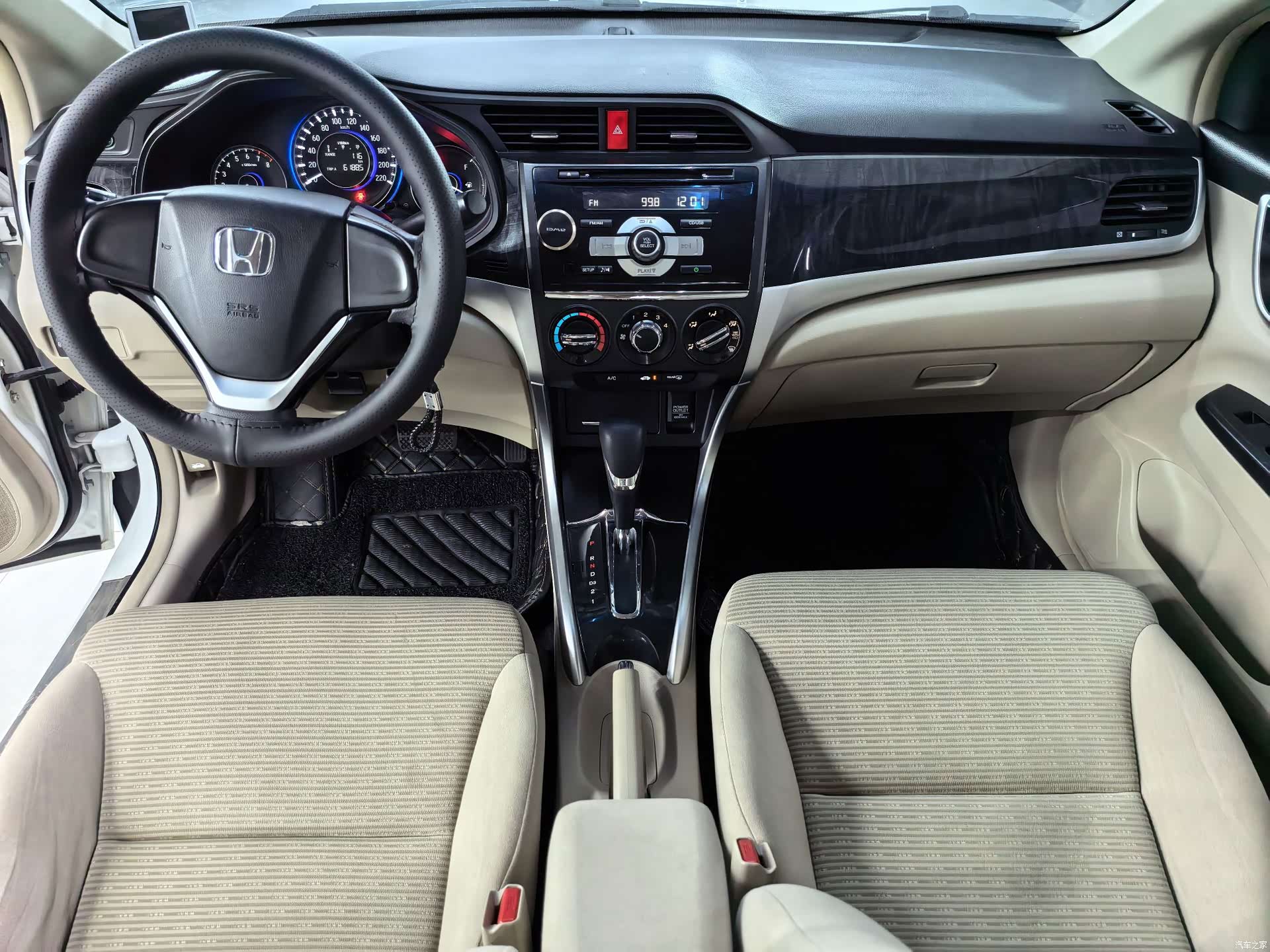 Honda Crider, 2014 8