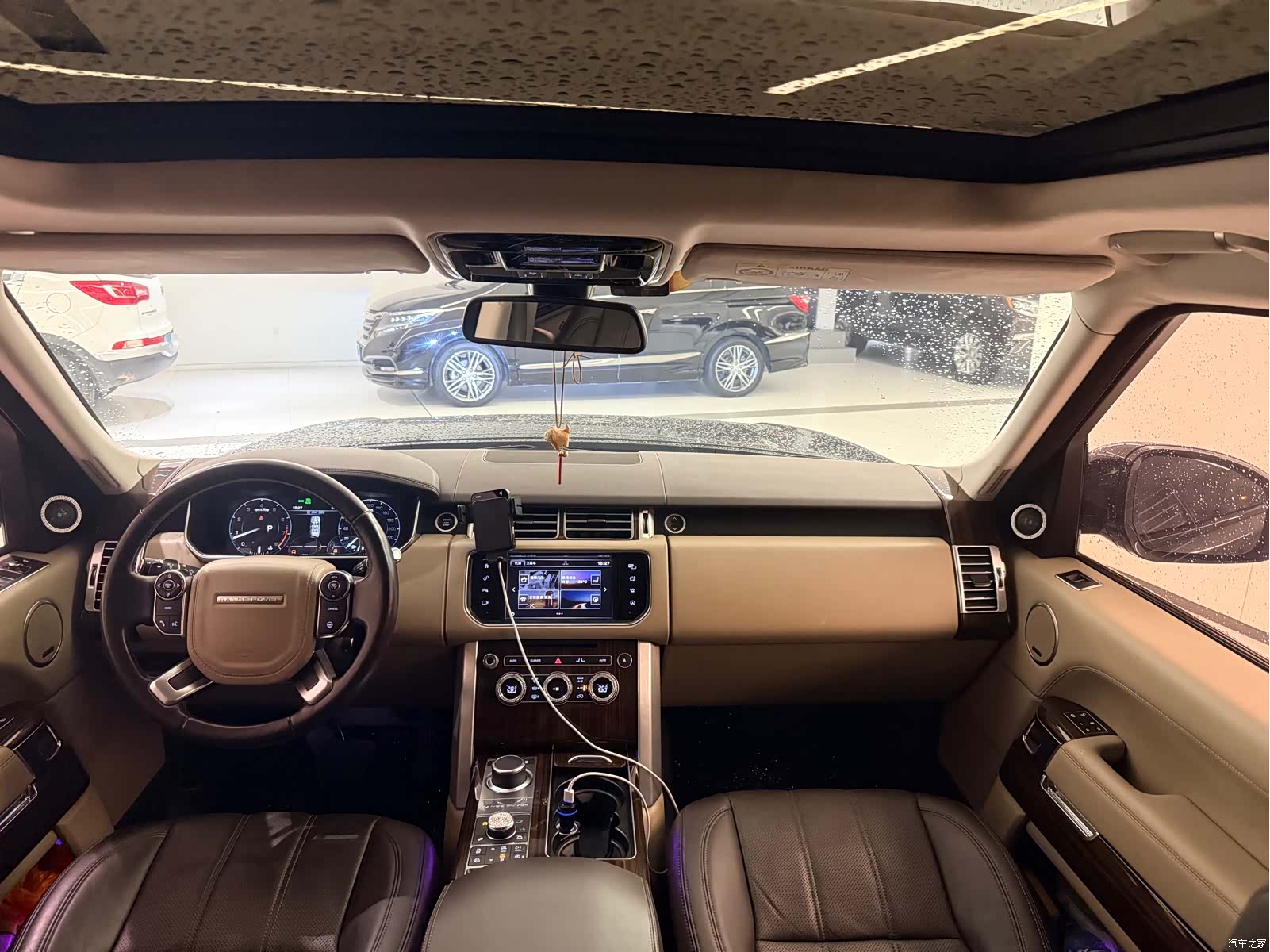 Land Rover Range Rover, 2016 16