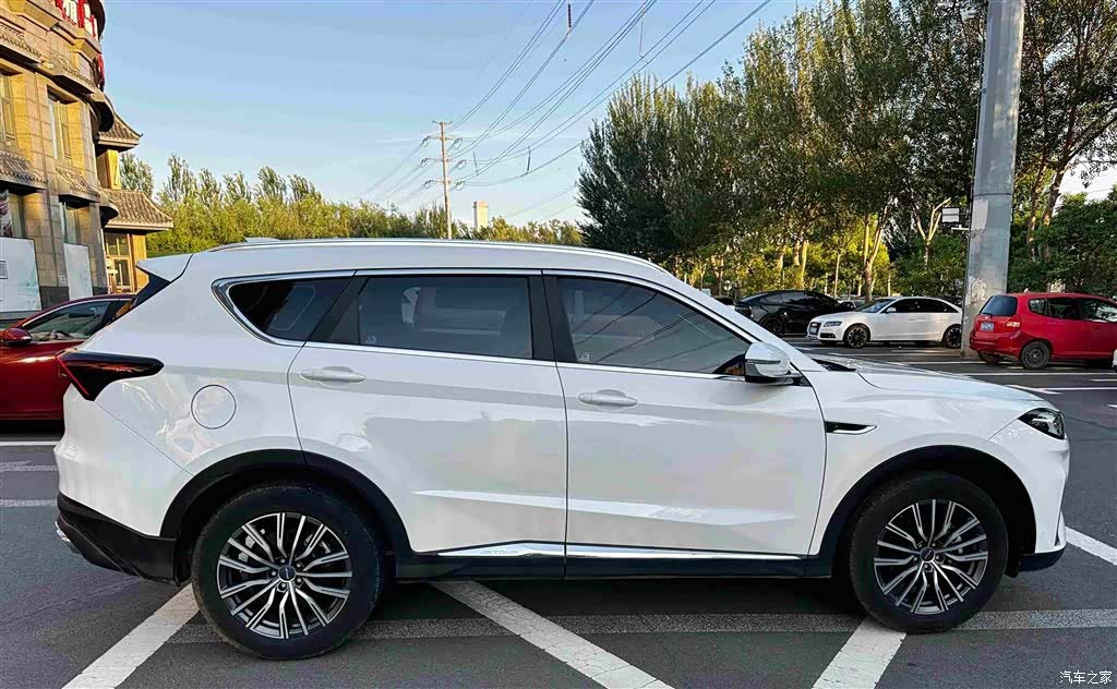 Jetour X70, 2023 18