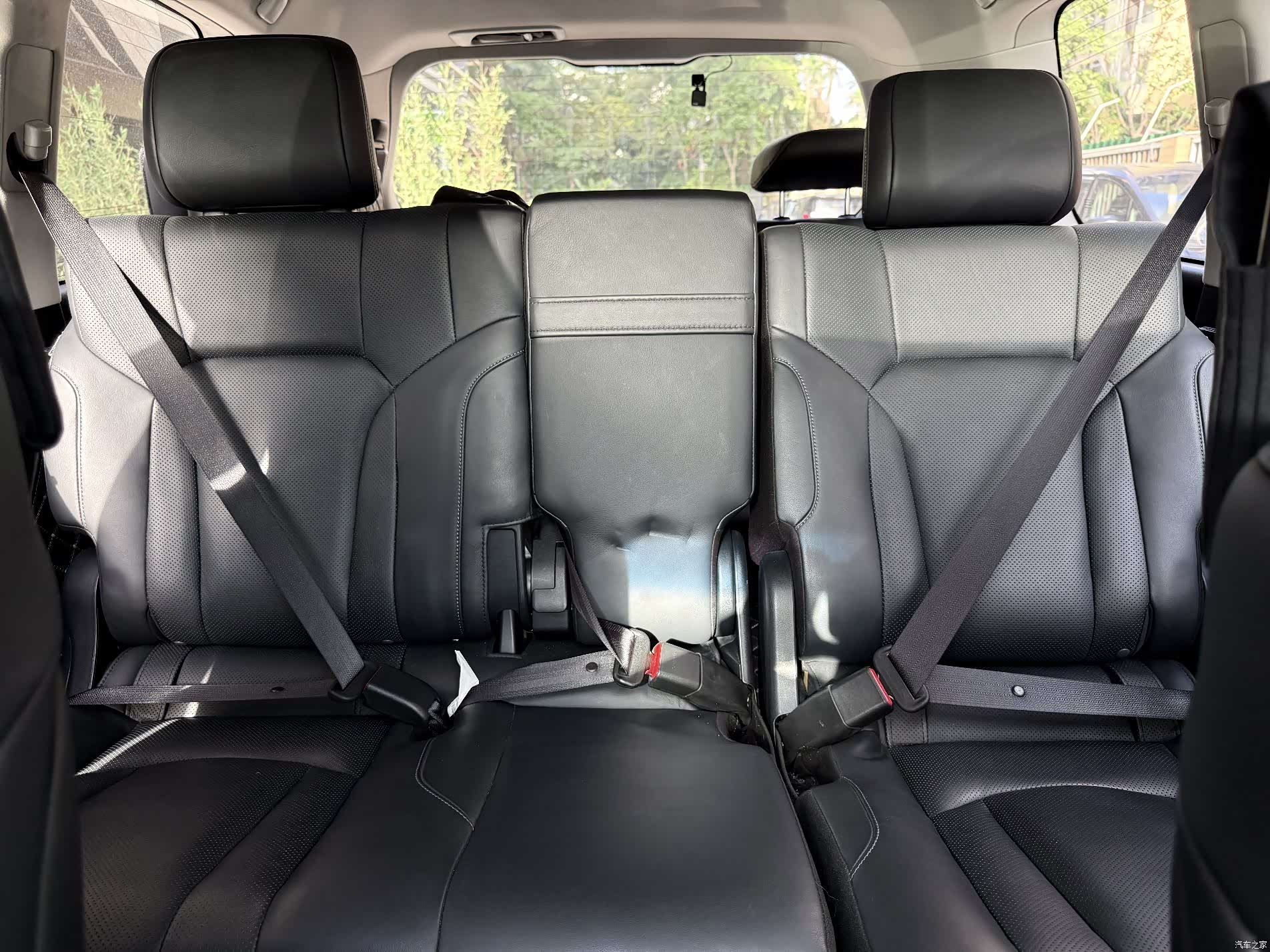 Lexus LX, 2022 19