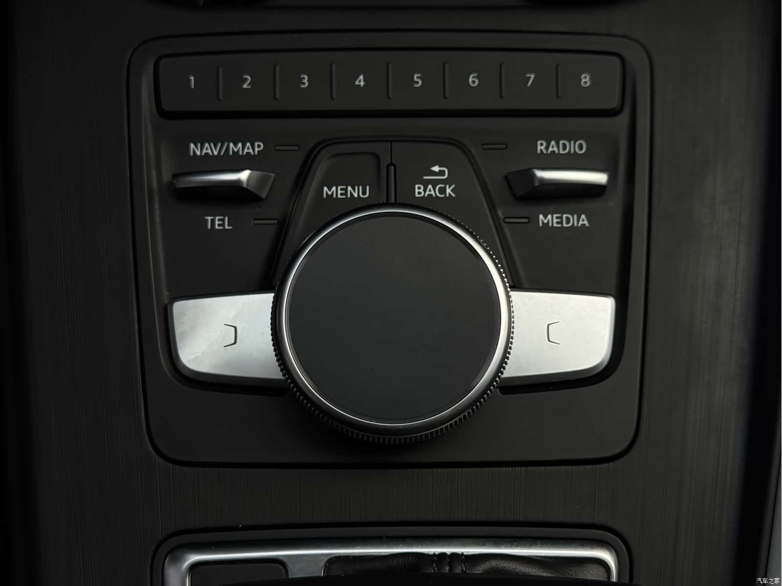 Audi A4L, 2018 10
