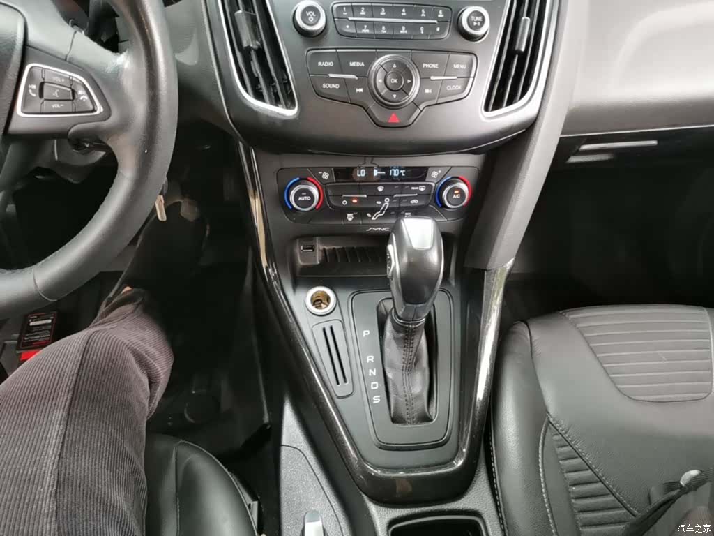Ford Focus, 2015 14
