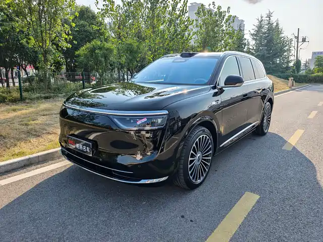 AITO M8 2025 — купить из Китая под заказ