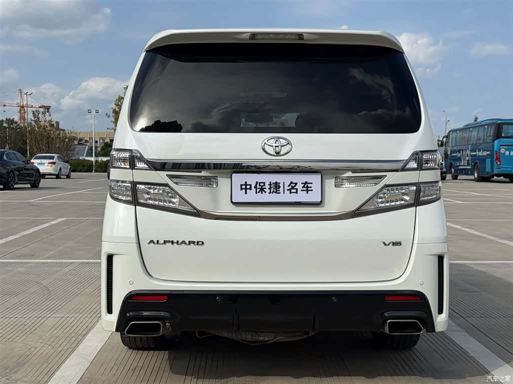 Toyota Alphard, 2015 31