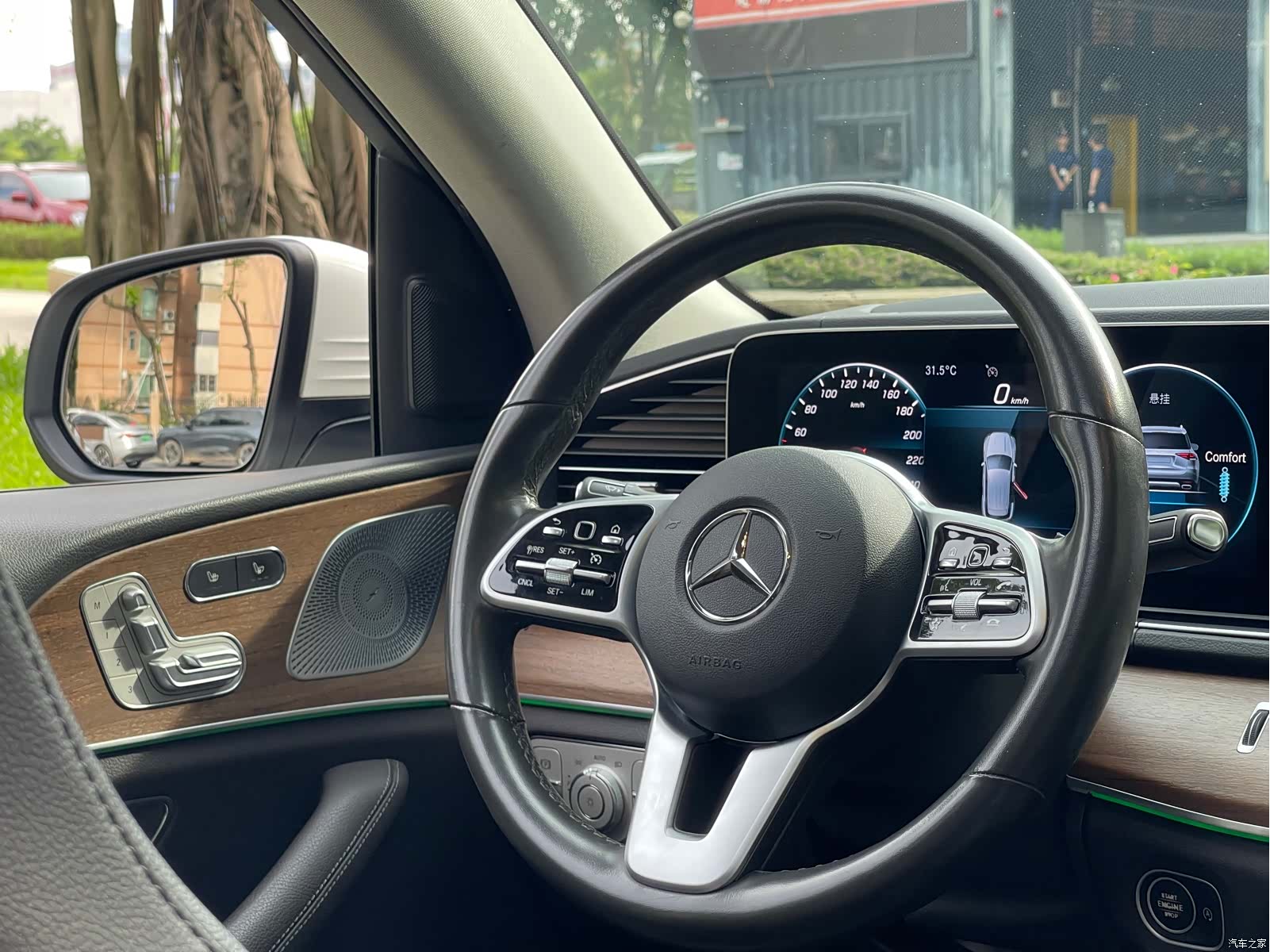 Mercedes-Benz GLE, 2019 8