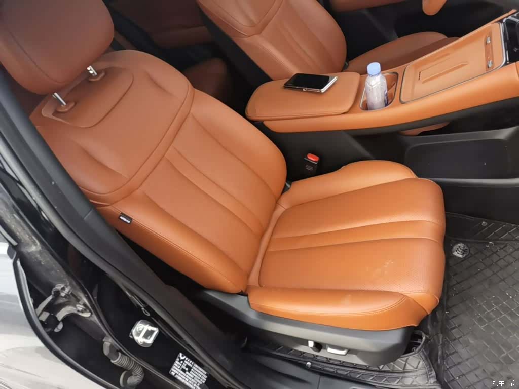 Wuling Starlight, 2025 25