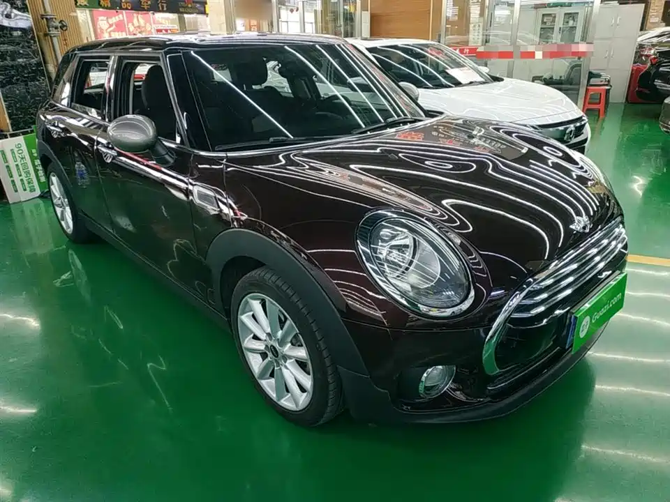 MINI CLUBMAN