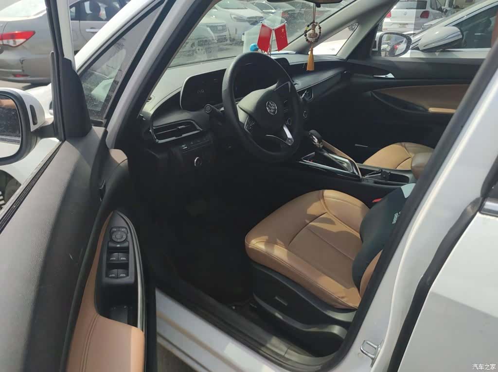 Buick GL6, 2021 12