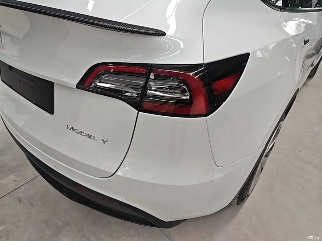 Tesla Model Y, 2021 8