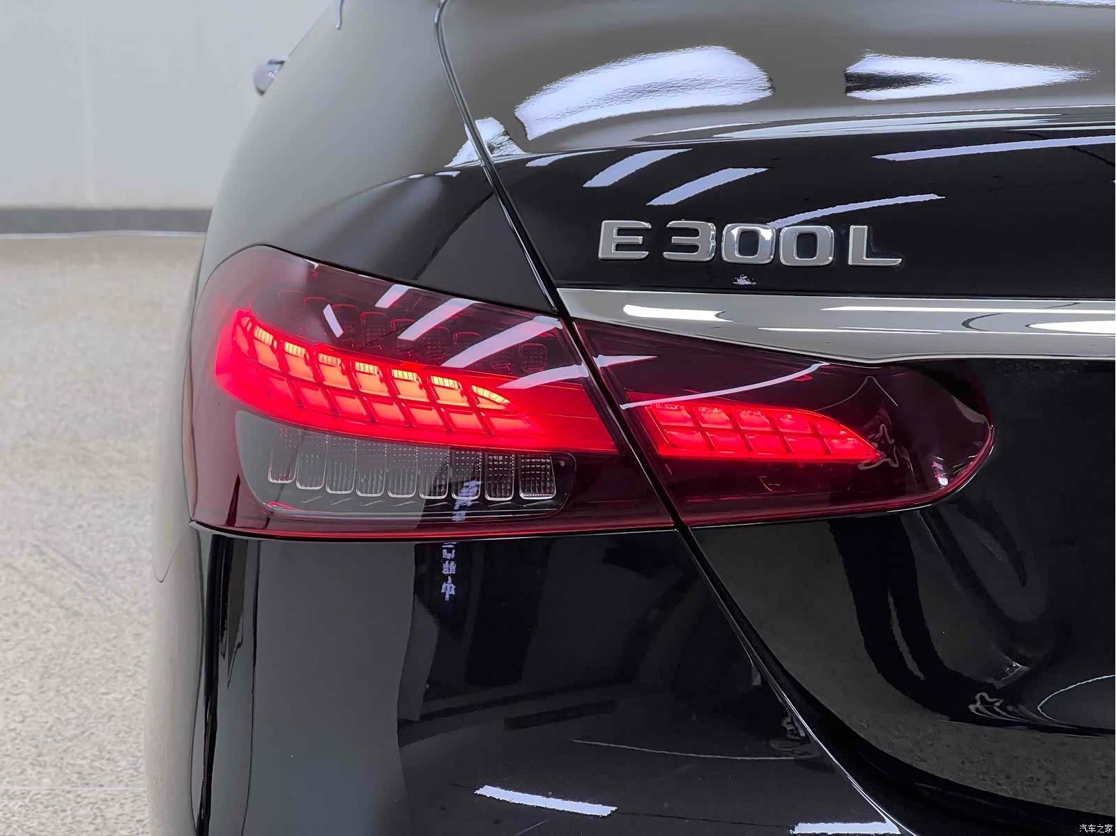 Mercedes-Benz E-Class, 2023 11
