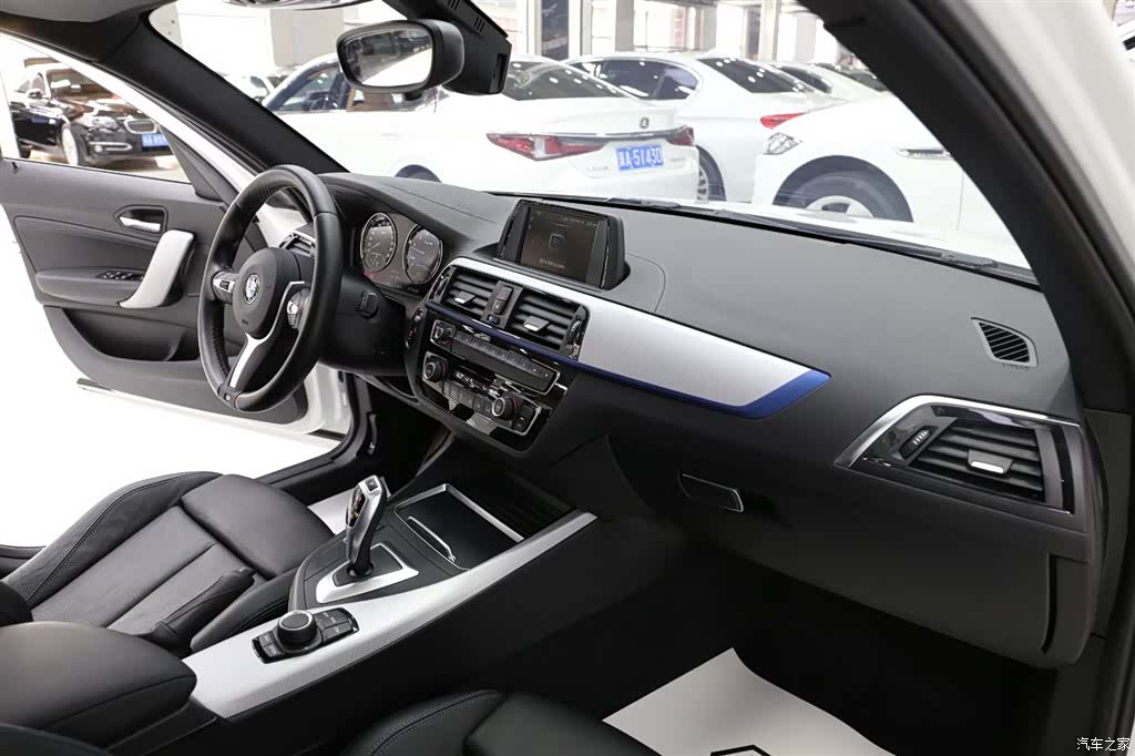 BMW 1 Series, 2019 16