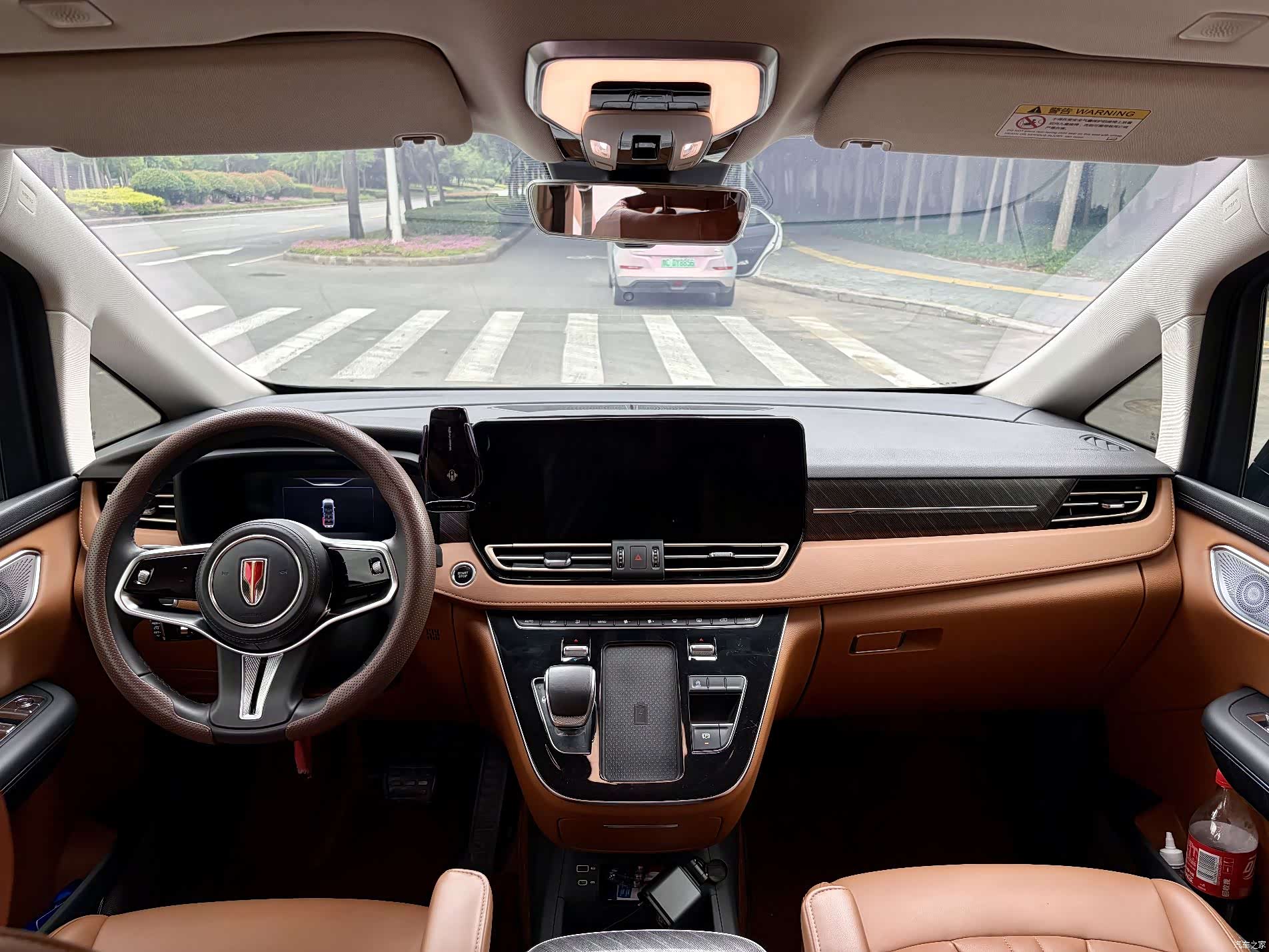 Hongqi HQ9, 2023 все фото