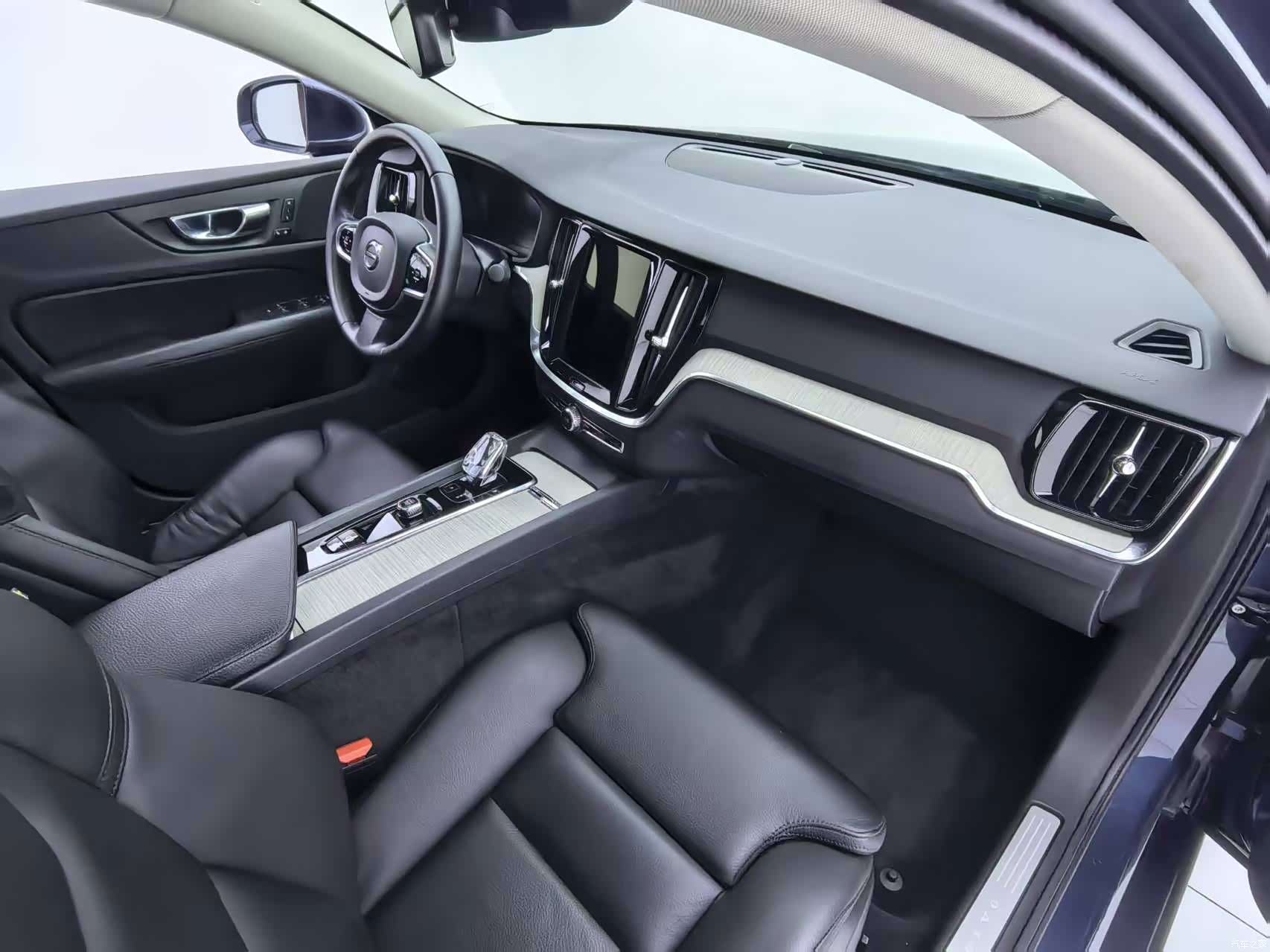 Volvo S60, 2021 6
