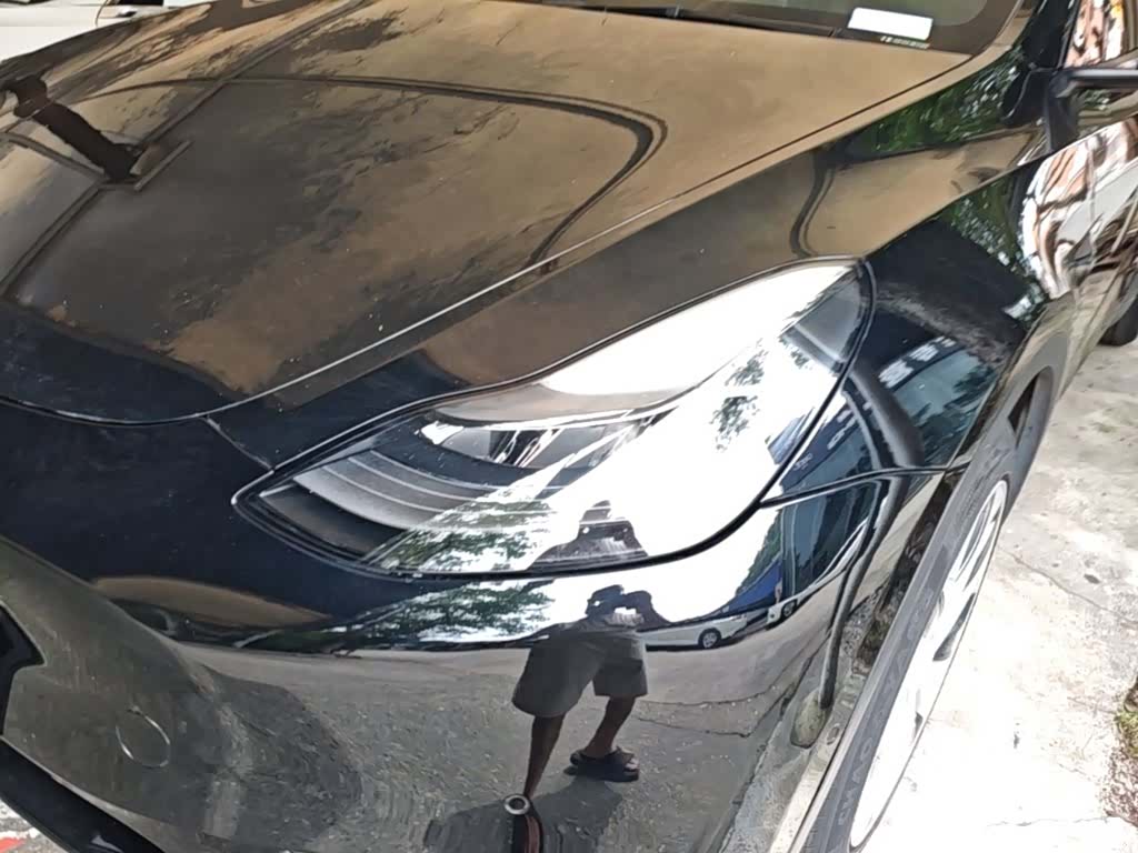 Tesla Model Y, 2022 24