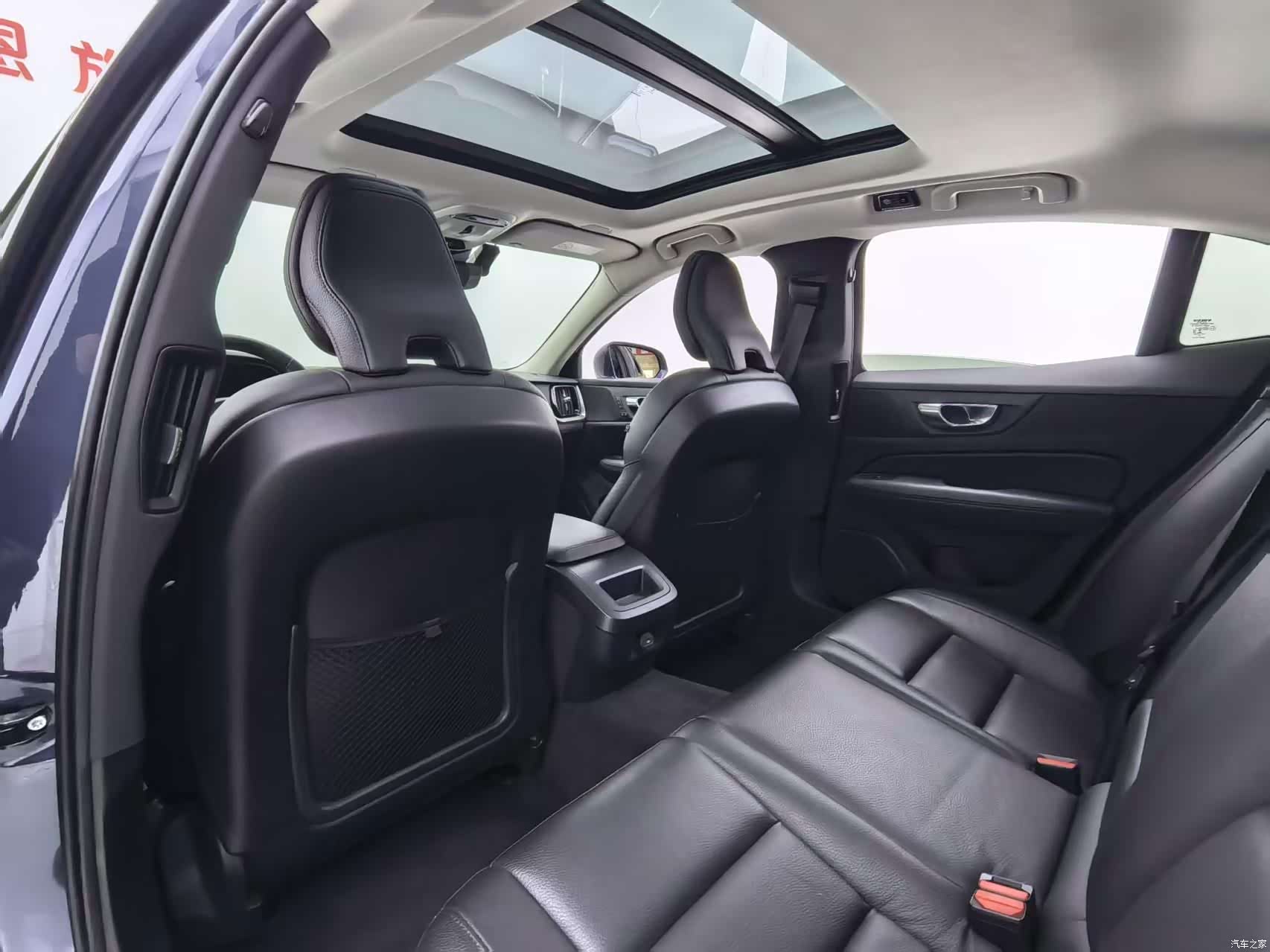 Volvo S60, 2021 13