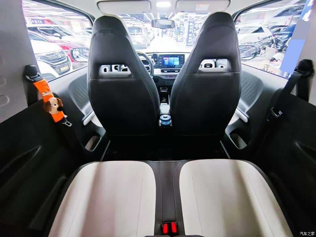 Geely Panda, 2025 13