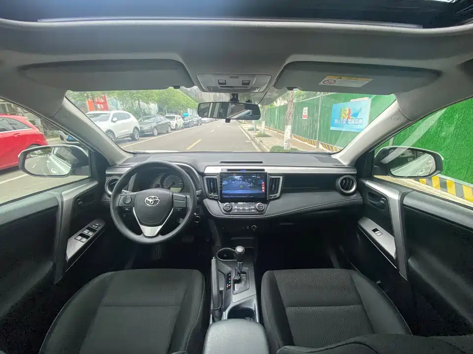 Toyota RAV4 Rongfang