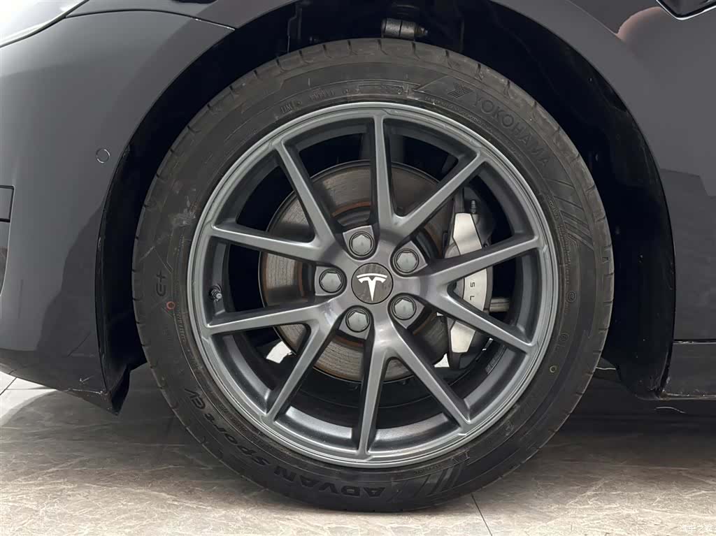Tesla Model 3, 2021 19