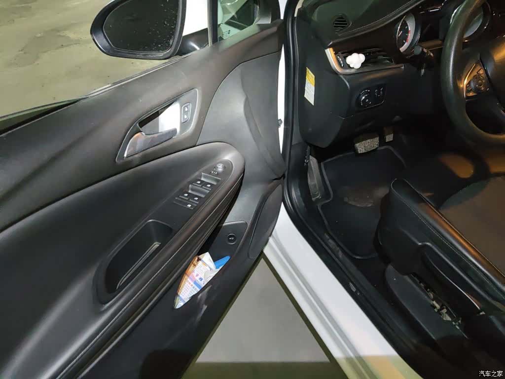 Buick Verano, 2018 17