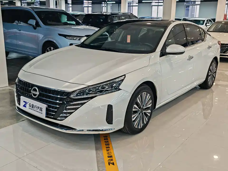 Nissan Teana