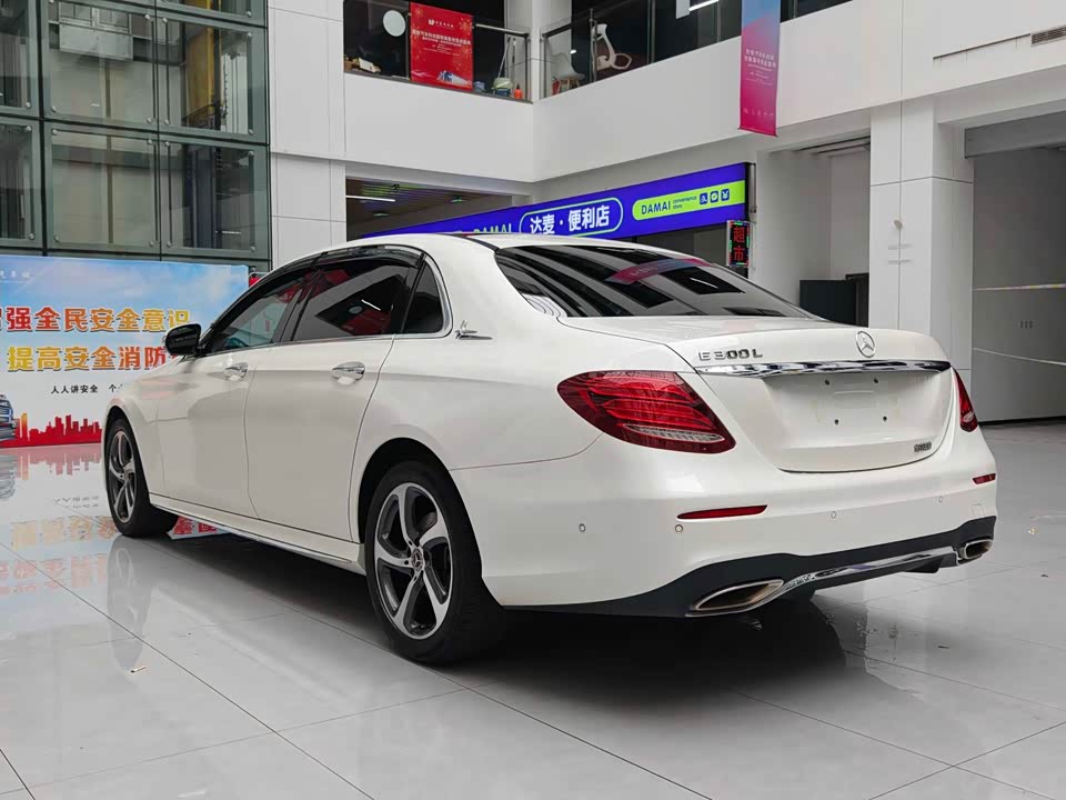 Mercedes-Benz E-class Mercedes-Benz E-class