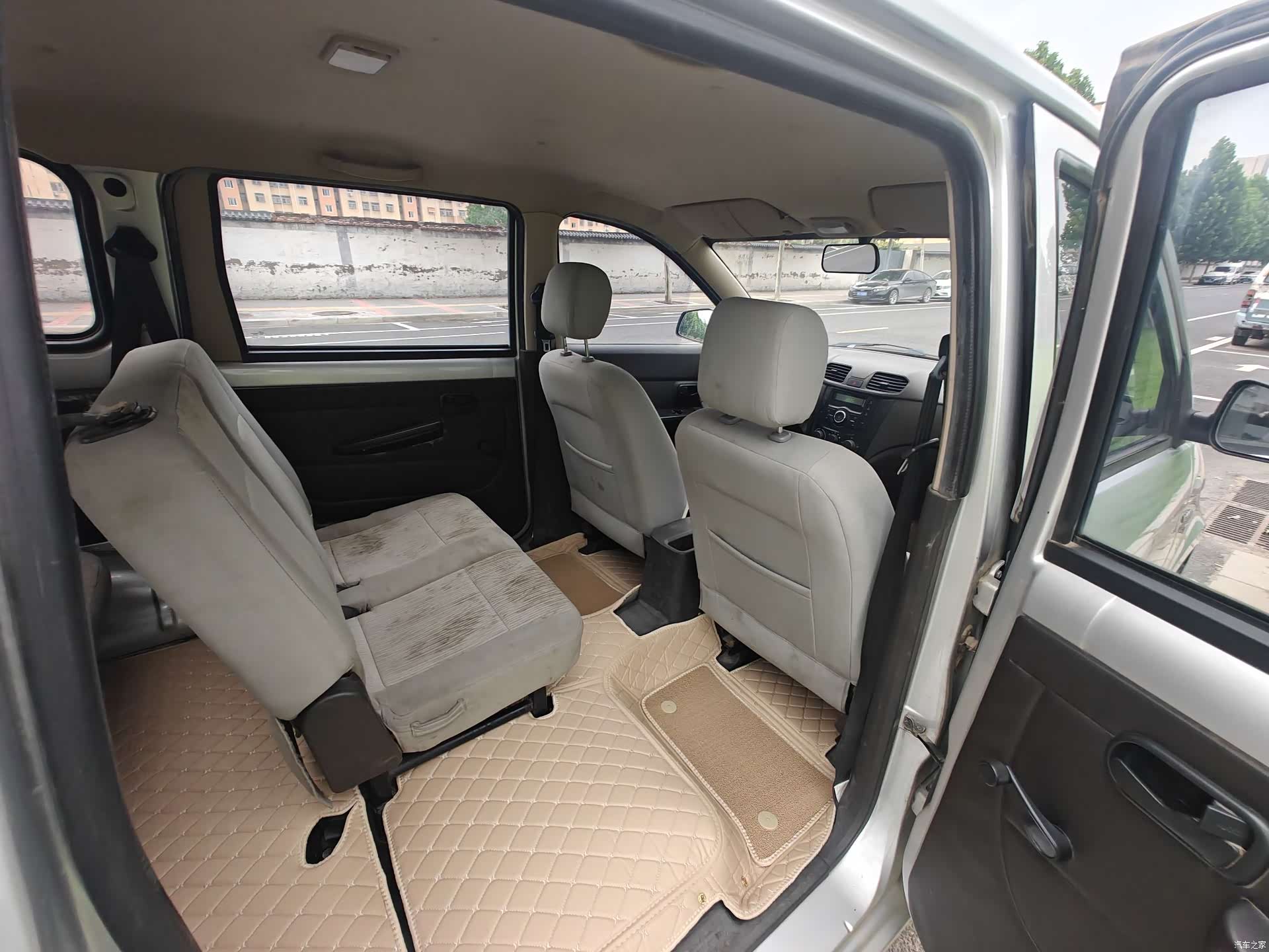 Wuling Hongguang, 2016 8