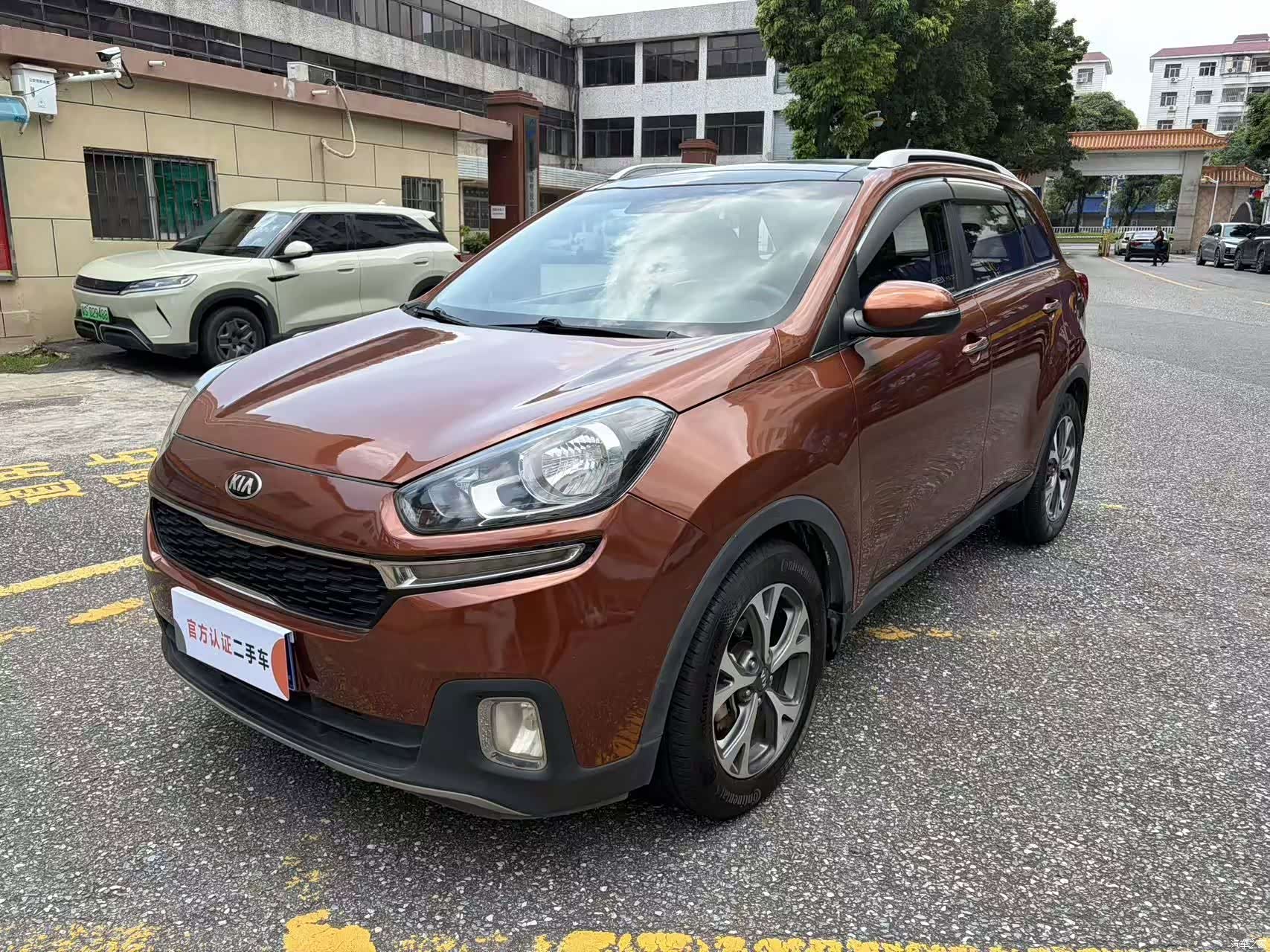 Kia KX3, 2016 1