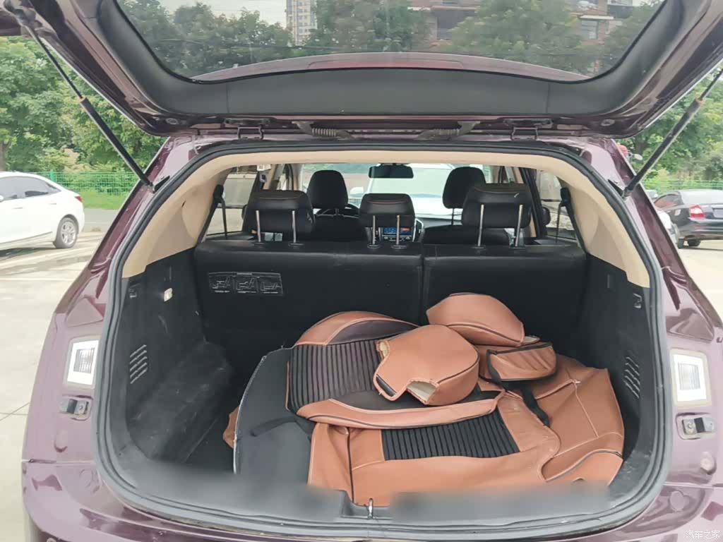 Wuling 560, 2016 19