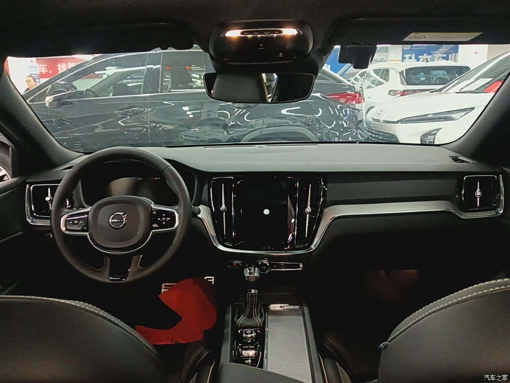 Volvo S60, 2021 6